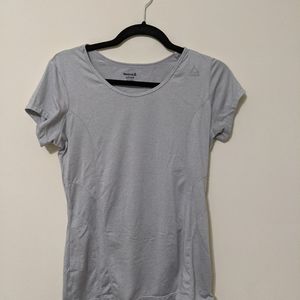 Reebok work out top S
